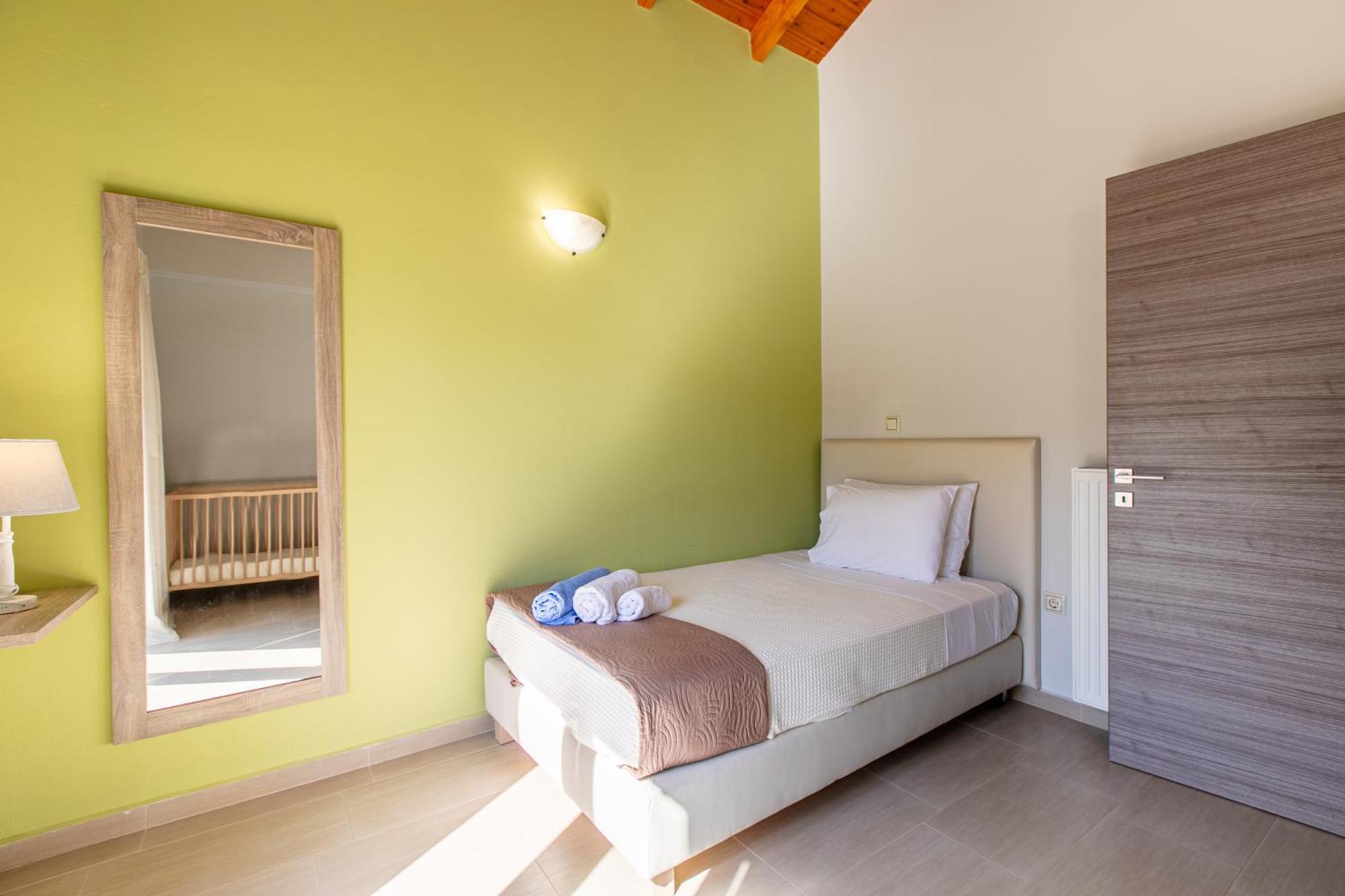Villa Neaira Vatolakkos  Ngoại thất bức ảnh
